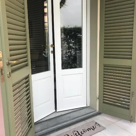 La Casa Del Maestro Nyaraló