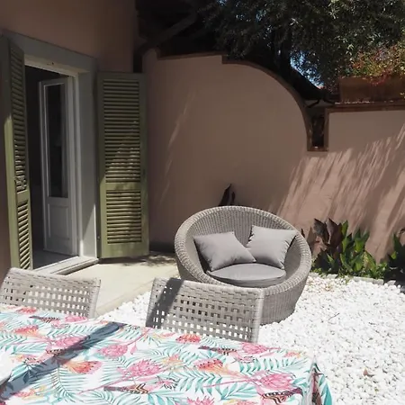 La Casa Del Maestro *